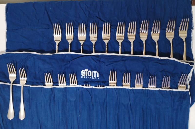 "SIOM" Sambonet 81-Piece Stainless Steel Cutlery Set – Timeless Italian Elegance