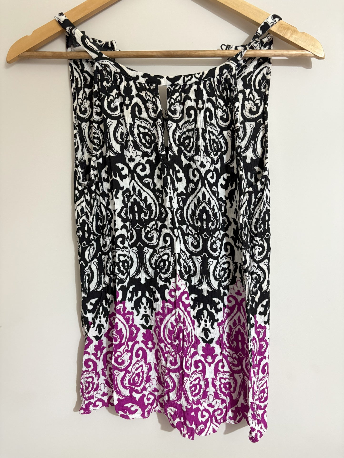 Black, White & Purple Printed Sleeveless Top