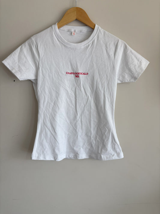 White Graphic T-Shirt – "Unapologetically Me"