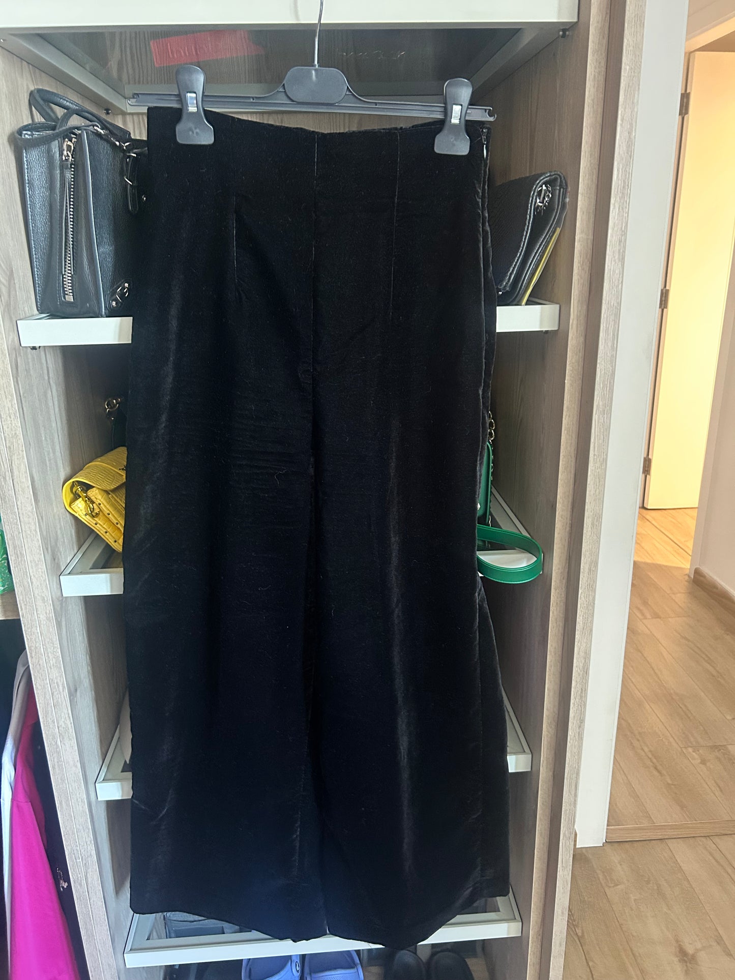 Black Velour Pant