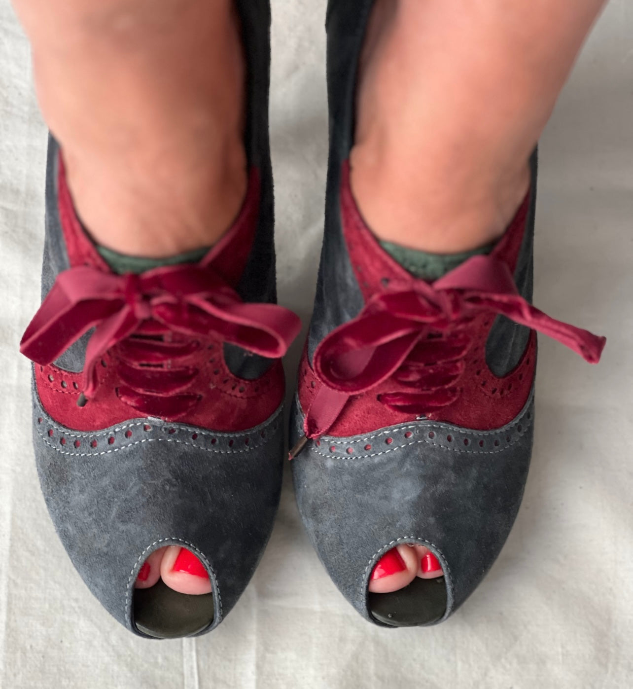 Ovyé Suede & Leather Peep-Toe Pumps – Bold Elegance