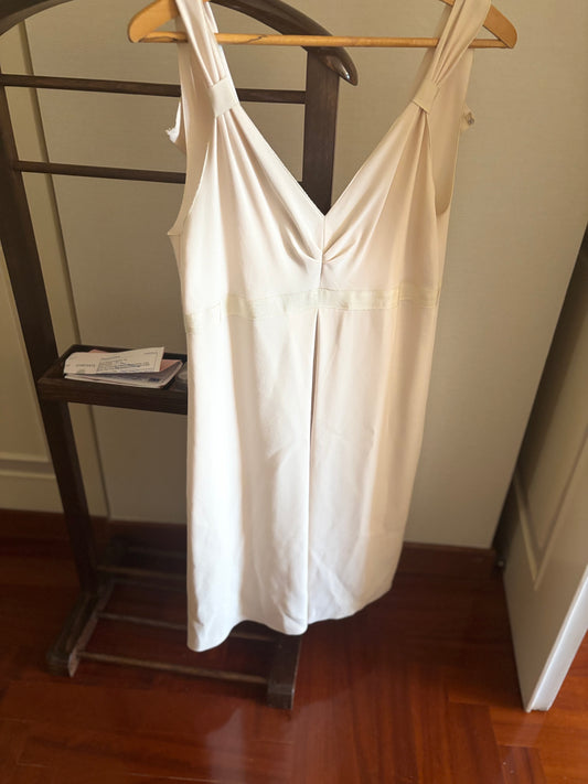 Elegant Beige Sleeveless V-Neck Dress