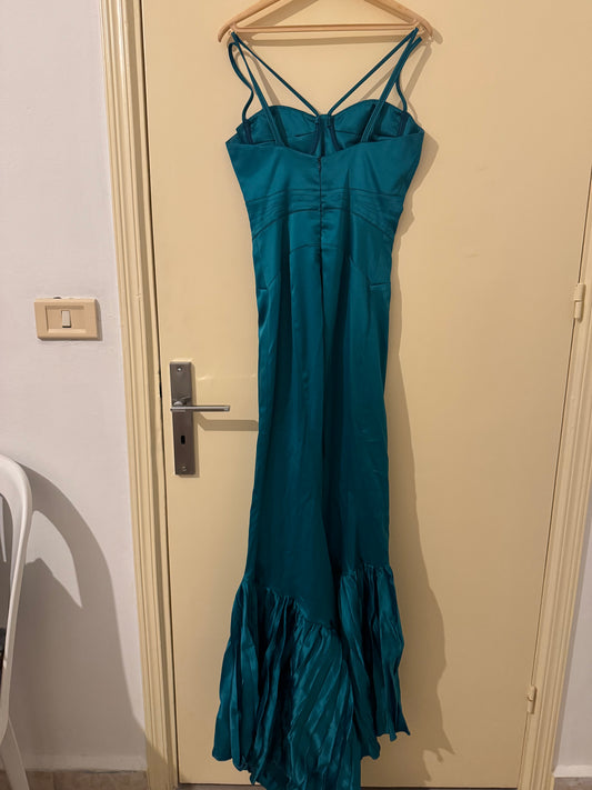 Elegant Teal Mermaid Dress with Pleated Hem
