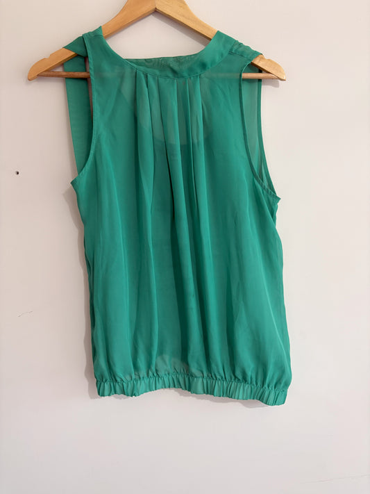 Green Sleeveless Chiffon Blouse