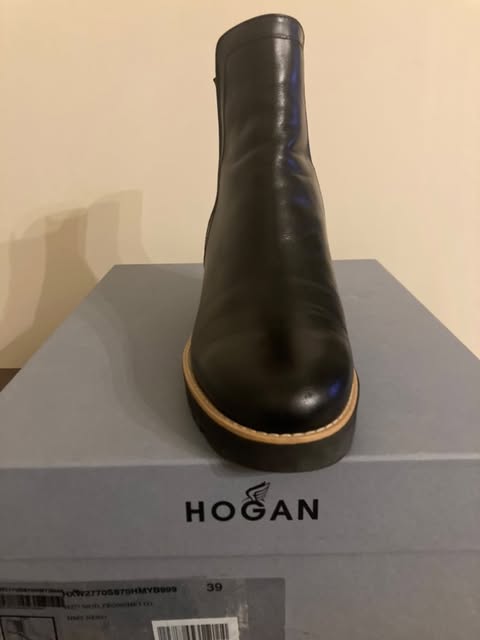 Hogan – Black Leather Ankle Boots