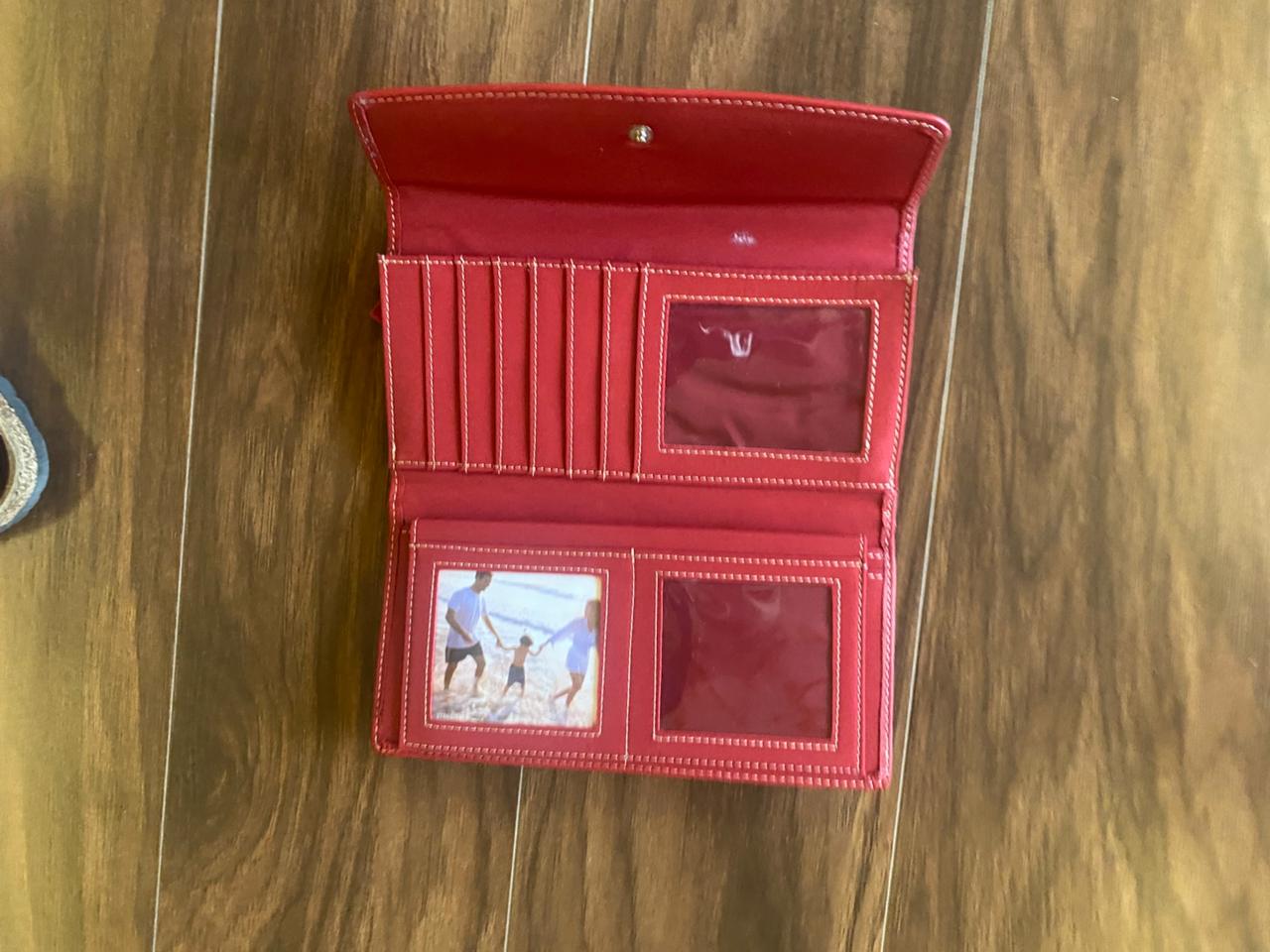 Elegant Red Leather Wallet with Photo Slots