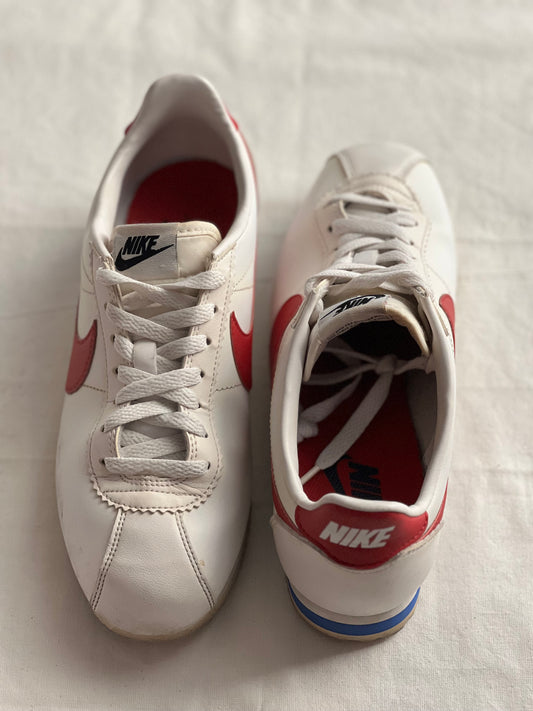 Nike Cortez Sneakers – Classic Original Design