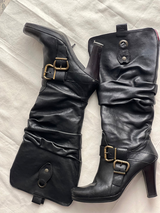 Ovyé Italian High Leather Boots