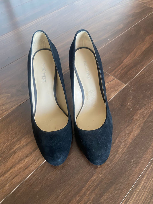 Classic Black Pumps – Nine West